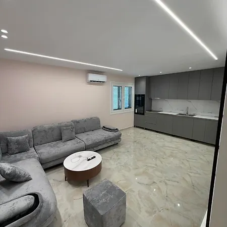 Prive & Appartement Tirana